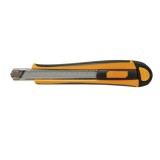 Fiskars Professzionális pengekés, 9 mm, nagy teherbírású készlet erejéig (1004621)