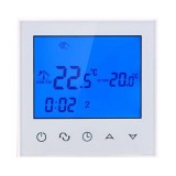 FLOUREON Wifis termosztát elektromos fűtés kapcsolására 16A-ig okostermosztát kontaktot ad fehér üvegpanel