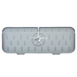 Fröccsenésvédő konyhai mosogatóhoz - Praktikus kiegészítő a tiszta munkafelületért