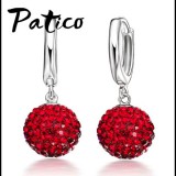 From Maria King kristálygömb fülbevaló, piros