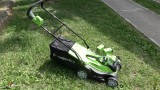 Fűnyíró készlet akkumulátoros Greenworks 40V 35cm 2x2Ah akkukkal és töltővel