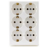 GAO 0512387555 Asztali elosztó, 6-os, földelt, kábel nélkül, téglalap alakú