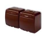 GAO Aquastar 2-es földelt dugalj, csapfedeles, IP54, barna