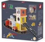 Garázs kulcsos ház, fa járművekkel