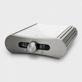 Gato Audio DIA-250S integrált erősítő és DAC, magasfényű fehér