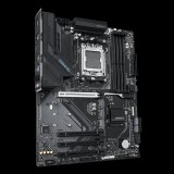 GIGABYTE B850 GAMING WIFI6 AMD B850 Socket AM5 ATX számítógép alaplap