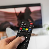 Globiz Univerzális TV távirányító - 250+ típushoz - fekete - 2 x AAA
