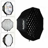 Godox softbox 95 cm, ernyős csatlakozással és méhsejtráccsal