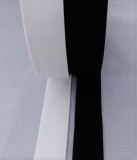 Gumiszalag - gumipertli 20 mm széles fekete és fehér színben