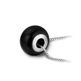 GYÖNGY MEDÁL NYAKLÁNCON