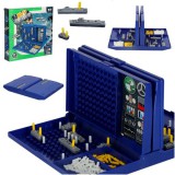 Hajók tengeri csatában stratégiai játék logika egy bőröndben