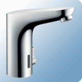 Hansgrohe Focus elektronikus mosdó csaptelep 130 hőmérséklet szabályozással króm 230V hálózati