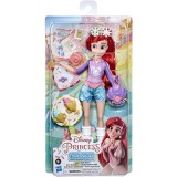 Hasbro Disney hercegnők: Ariel laza öltözetben
