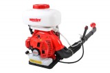 HECHT 443 - Benzinmotoros háti permetező, motor HECHT: 2-ütemű, térfogat: 43 cm³, teljesítmény: 2,2 HP, tartály térfogata: 14 l, max távolság: ≤12 m