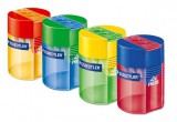 Hegyező, kétlyukú, tartályos, STAEDTLER 512, vegyes színek (TS512006)