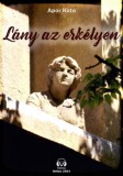HELMA Könyvek Apor Kata: Lány az erkélyen - könyv