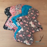 Horváthné Pális Rita e.v. 9422 Harka, Alpesi utca 34 B hello@ritakreativ.hu 5db 30cm eü mosható betét meglepetés mintával