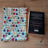 Horváthné Pális Rita e.v. 9422 Harka, Alpesi utca 34 B hello@ritakreativ.hu Tépőzáras könyv védő tok