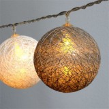 Iris Gömb alakú 6cm/színes fonott/4,5m/szürke-fehér/30db LED-es/USB-s fénydekoráció