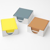 Iskola Ragasztott jegyzettömb többféle színben 500 lapos 8,5x8,5x4,5cm