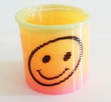 ITP Szivárvány műanyag játékrugó, mini, 3,5 x 3,5 cm, 1 db