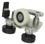 Iveco Daily 2000-2006 alsó tolóajtó görgő konzollal bal