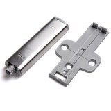 JKH Ajtó kilökő nyomásra nyíló