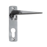 JKH Ajtókilincs 410 + ajtócím 55mm lővér cilinderlyukas polírozott