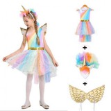JM Farsangi Unikornis Jelmez Kislányoknak Szivárványszínű Ruhával, Fejdísszel És Szárnyakkal – L Méret – 130 Cm