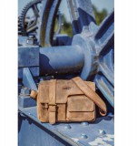 Kalahari KAAMA LS-30 bőr fotós válltáska