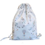 Kámán Lászlóné EV 1171 Bp. Rákoskerti utca 1. Aztadejó unikornisos tornazsák fehér alapon menta 30x40 cm