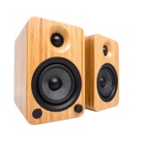 Kanto Audio YU4 Aktív Bluetooth hangfal, bambusz