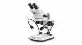 KERN OZL 474 sztereó zoom mikroszkóp 7x-45x nagyítás, állítható fényerejű 2x3W-os felső LED megvilágítás, trinokuláris