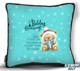 Kicsi karácsonyi díszpárna, maci mikulás sapkában