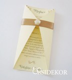 Kinyitható esküvői meghívó szalaggal és rózsával díszítve