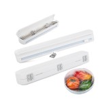 Konyhai fóliatartó vágóval - praktikus konyhai eszköz minden háztartásba.