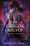 Könyvmolyképző Kiadó Kft. Jeaniene Frost: A lángok mélyén - könyv
