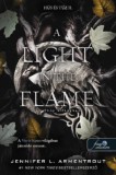 Könyvmolyképző Kiadó Kft. Jennifer L. Armentrout: A Light in the Flame - Fény a lángban - könyv