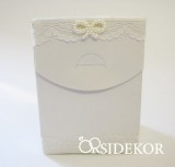 Köszönetajándék-doboz cukrozott mandulával, csokiszívvel