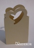 Köszönetajándék doboz szív