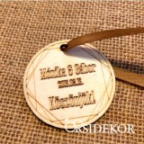 Köszönetajándék fa kulcstartó