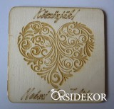 Köszönetajándék fából szíves indás - poháralátét