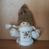 Kötött ruhás téli figura - bézs - lány