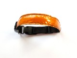 LED világítós nyakörv M méret narancs