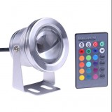 LEDLAMP Színes LED lámpa 12V 10W LED-es eső és porvédett kűltéri kivitel DC fényszóró IP65