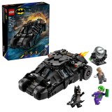 LEGO® (76303)  Batman™ - Batman™ Tumbler vs. Kétarc™ és Joker™