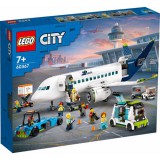 LEGO® City: Utasszállító repülőgép (60367)