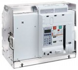 LEGRAND 028772 DMX3-L 2500 1000A 4P kocsizható 100 kA légmegszakító