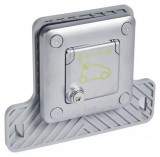 LEGRAND 077857 Green'up Access 2P+F 16 A EV fém süllyesztett aljzat zárható csapófedéllel