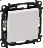 LEGRAND 752101 Valena Life egypólusú kapcsoló 10 AX fehér